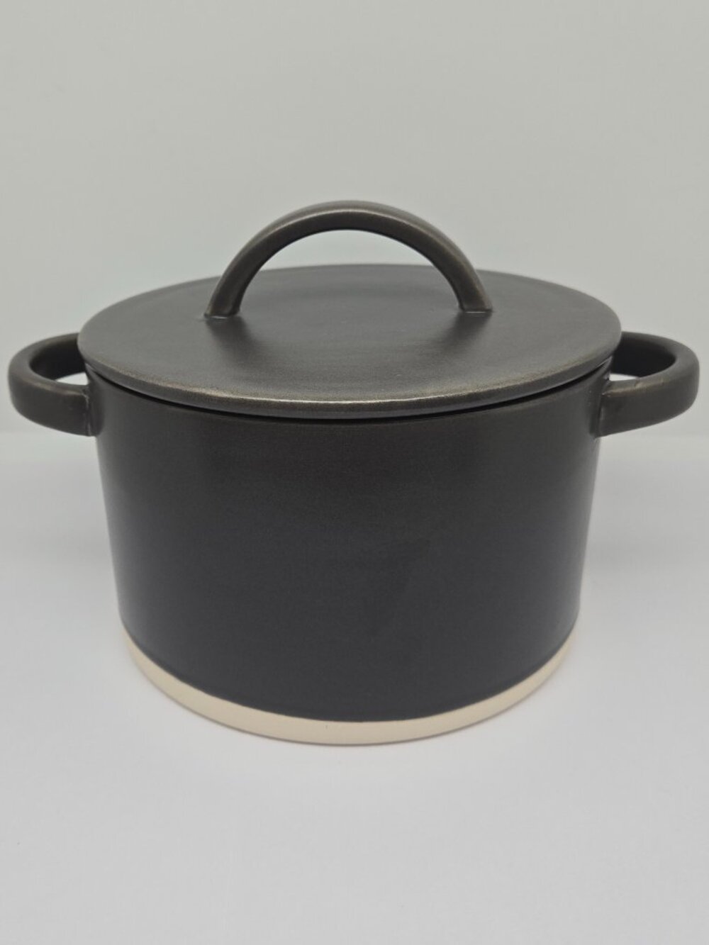 Terrain Bakeware, West Elm, Ceramic Stoneware Pot with Lid, Dark Brown